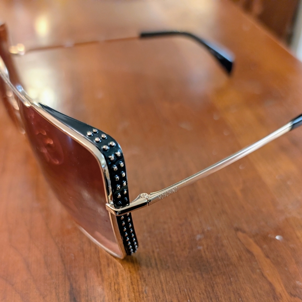 Moschino Glasses 🕶️ Brand New - Picture 8 of 13